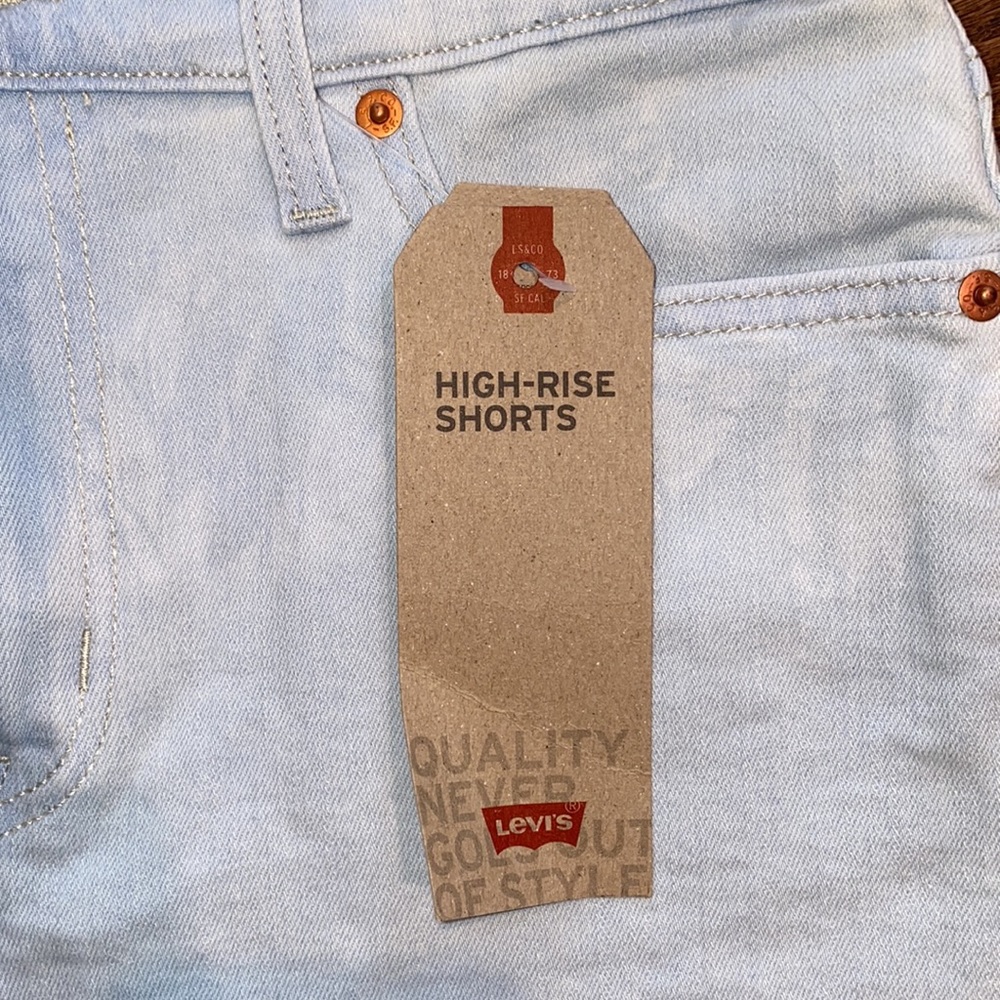 Levi’s high rise shorts size 29 - Picture 2 of 6